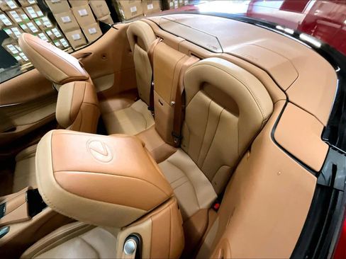 Used 2023 Lexus LC 500 Convertible w/ Touring Package RWD image 27