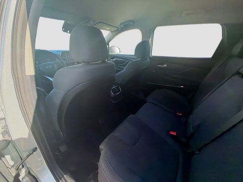 Used 2019 Hyundai Santa Fe SEL image 22