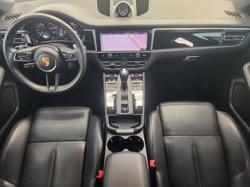 Used 2022 Porsche Macan AWD/4WD image 26