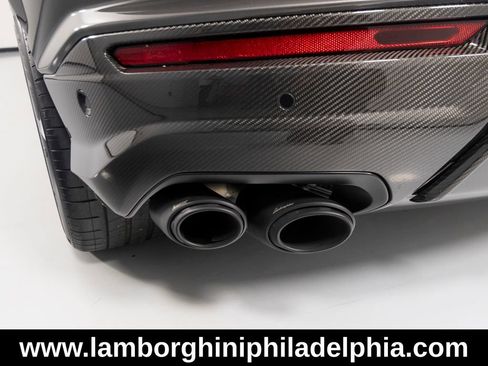 Used 2024 Lamborghini Urus Performante AWD/4WD image 57