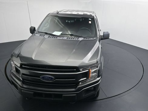 Used 2018 Ford F150 XLT w/ Equipment Group 302A Luxury AWD/4WD image 11