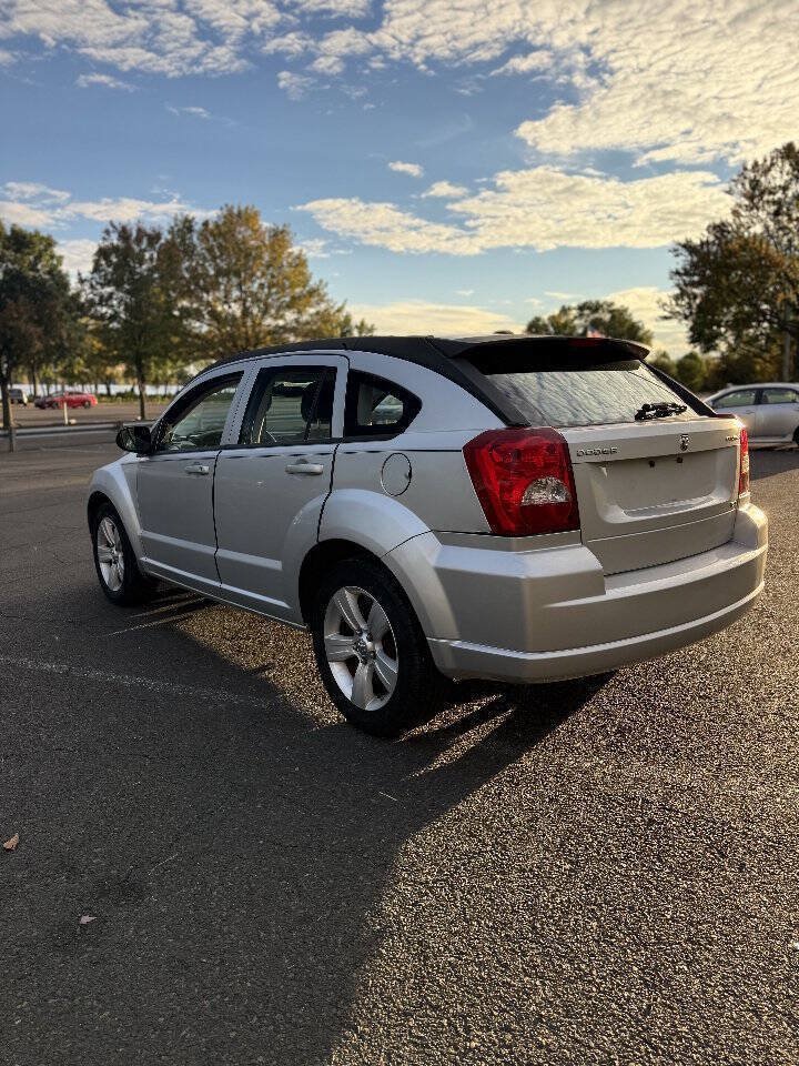 Used 2010 Dodge Caliber SXT FWD image 5
