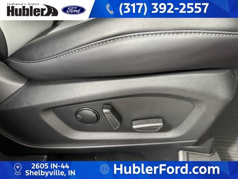 Used 2024 Ford Explorer XLT w/ Equipment Group 202A AWD/4WD image 24