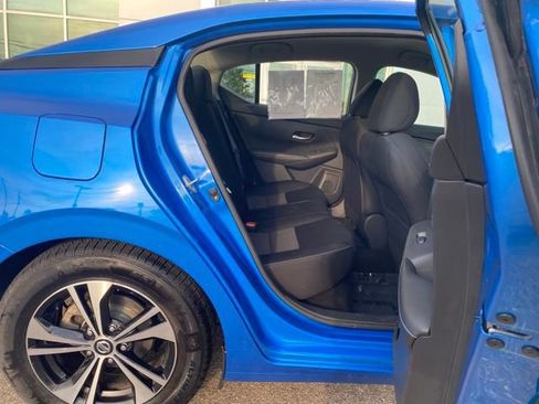 Used 2021 Nissan Sentra SV FWD image 29