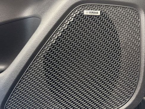 Used 2025 Mitsubishi Outlander SEL AWD/4WD image 28