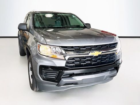 Used 2021 Chevrolet Colorado W/T RWD image 3