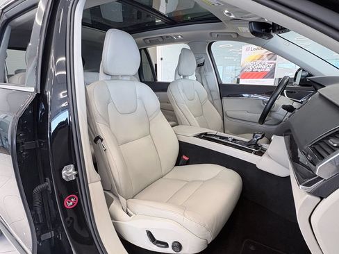 Used 2017 Volvo XC90 T6 Momentum w/ Vision Package AWD/4WD image 24