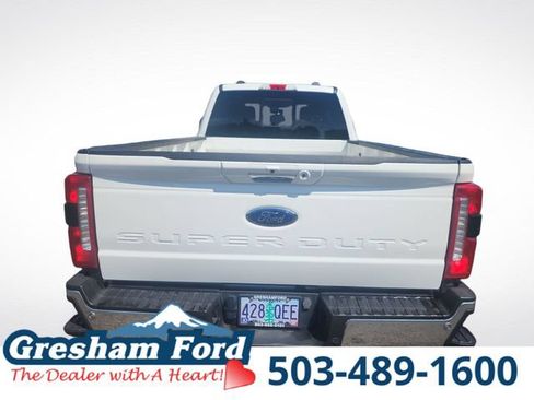 Used 2024 Ford F350 Lariat w/ Lariat Ultimate Package AWD/4WD image 8