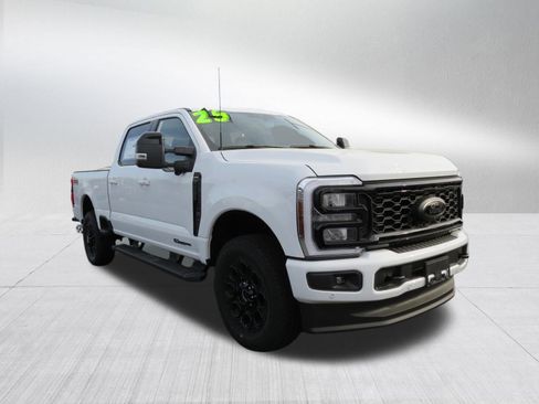 New 2025 Ford F250 Lariat w/ Lariat Ultimate Package image 2