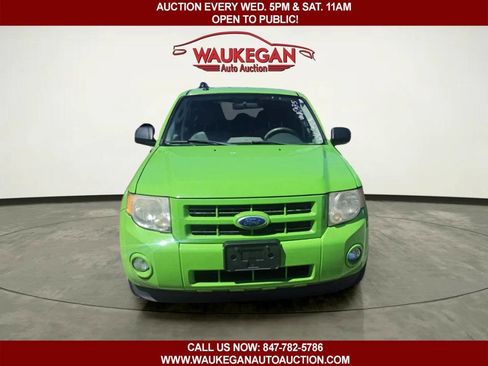 Used 2011 Ford Escape 2WD Hybrid image 2