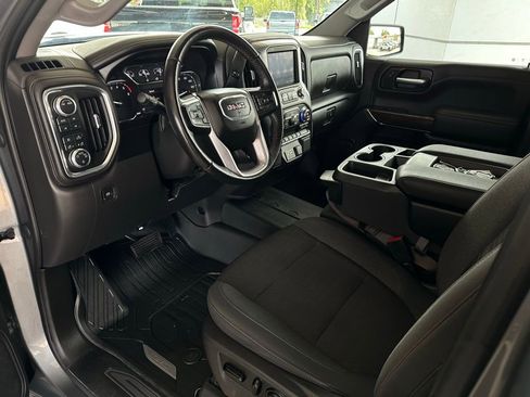 Used 2021 GMC Sierra 1500 Elevation w/ X31 Off-Road Package AWD/4WD image 10