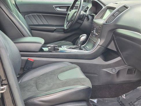 Used 2016 Ford Edge Sport w/ Equipment Group 401A AWD/4WD image 18
