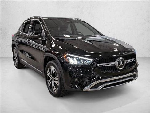 Used 2025 Mercedes-Benz GLA 250 GLA 250 image 3