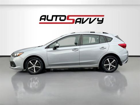 Used 2023 Subaru Impreza Premium image 4