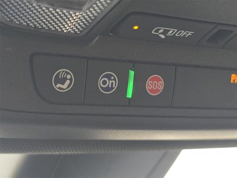 Certified 2023 Chevrolet Traverse LT image 36