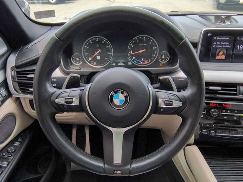 Used 2019 BMW X6 xDrive50i w/ M Sport Package AWD/4WD image 25