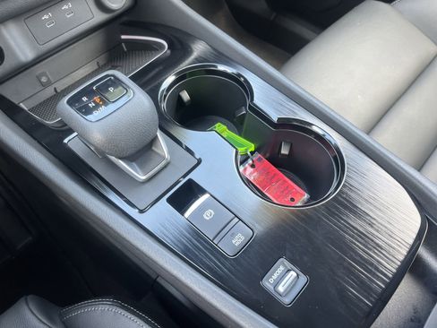 Certified 2025 Nissan Rogue SL w/ SL Premium Package FWD image 7
