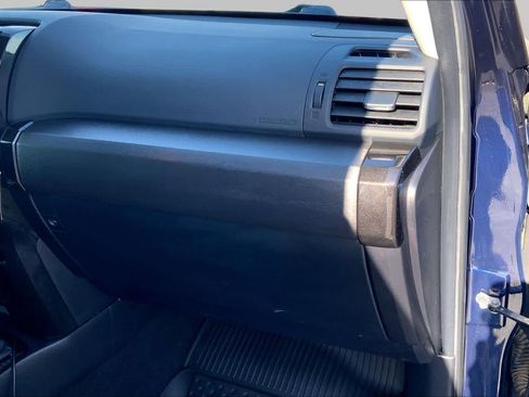 Used 2019 Toyota 4Runner TRD Off-Road Premium AWD/4WD image 19