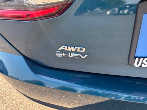 Used 2025 Toyota Camry LE AWD/4WD image 36