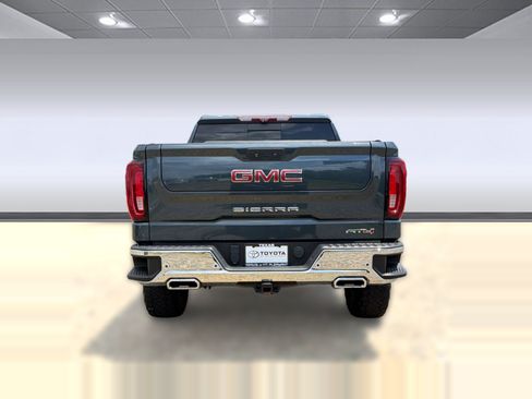 Used 2021 GMC Sierra 1500 AT4 w/ AT4 Premium Package AWD/4WD image 10