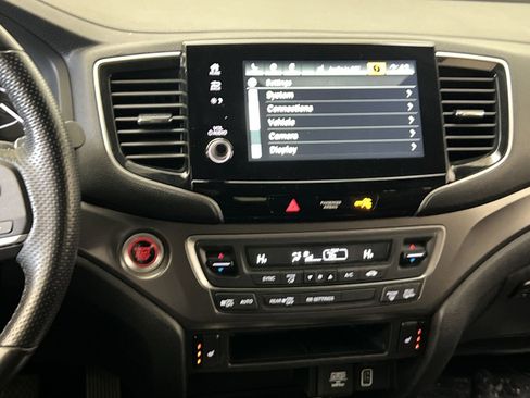 Used 2022 Honda Passport EX-L image 16