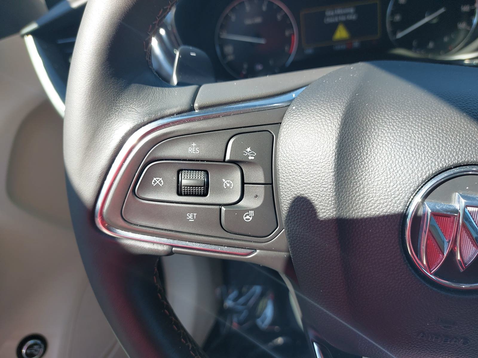 Used 2023 Buick Envision Preferred AWD/4WD image 17