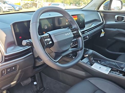 New 2026 Kia Sorento EX FWD image 15