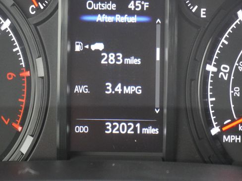 Used 2024 Toyota 4Runner SR5 Premium image 26