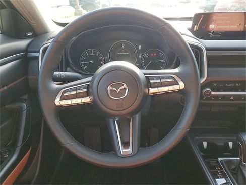 Used 2025 MAZDA CX-50 Meridian Edition w/ Apex Package image 28