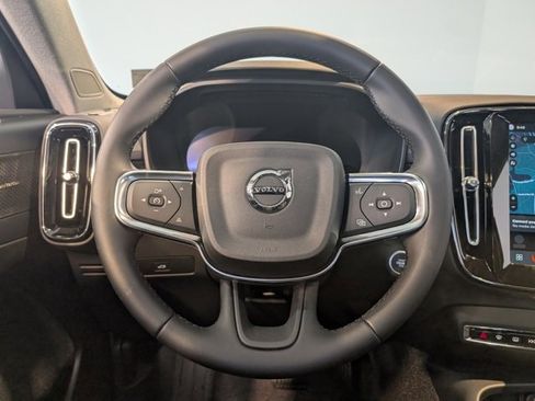 New 2026 Volvo XC40 B5 Ultra w/ Climate Package image 15