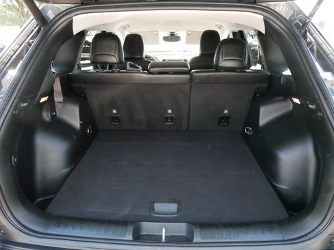 Used 2023 Jeep Cherokee Altitude Lux AWD/4WD image 18