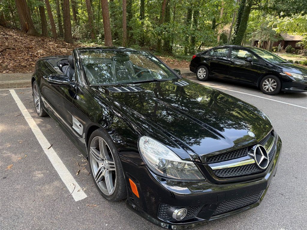 Used 2012 Mercedes-Benz SL 63 AMG image 2