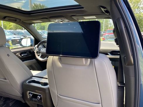 New 2026 GMC Yukon Elevation w/ Elevation Premium Package AWD/4WD image 24