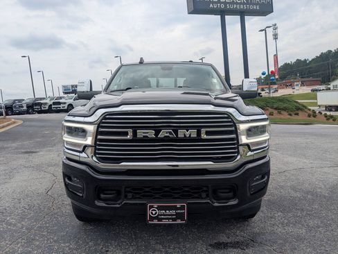 Used 2023 RAM 2500 Laramie AWD/4WD image 2