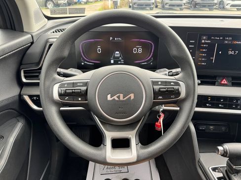Certified 2023 Kia Sportage LX AWD/4WD image 15