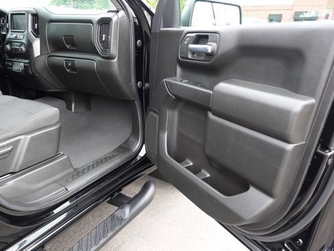 Used 2021 Chevrolet Silverado 1500 Custom w/ Safety Confidence Package AWD/4WD image 30