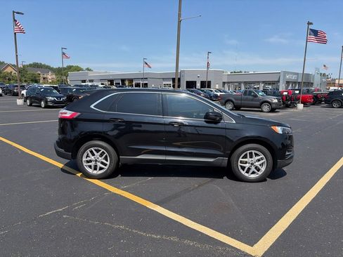 Used 2023 Ford Edge SEL AWD/4WD image 8