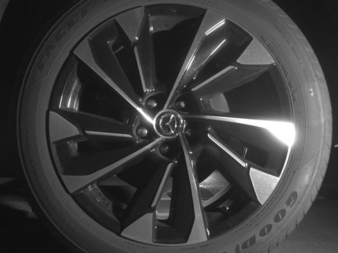 Used 2025 MAZDA CX-50 2.5 Hybrid w/ Premium Plus Pkg image 14