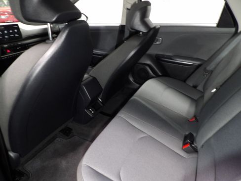 Used 2025 Kia K4 FWD image 11