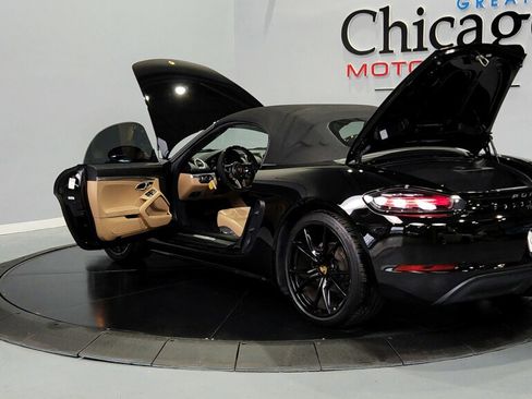 Used 2019 Porsche 718 Boxster image 11