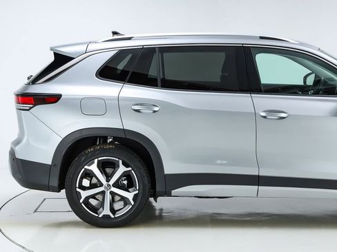 New 2026 Volkswagen Tiguan SE image 10