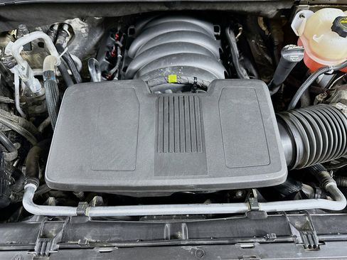 Used 2025 GMC Sierra 1500 SLT image 33