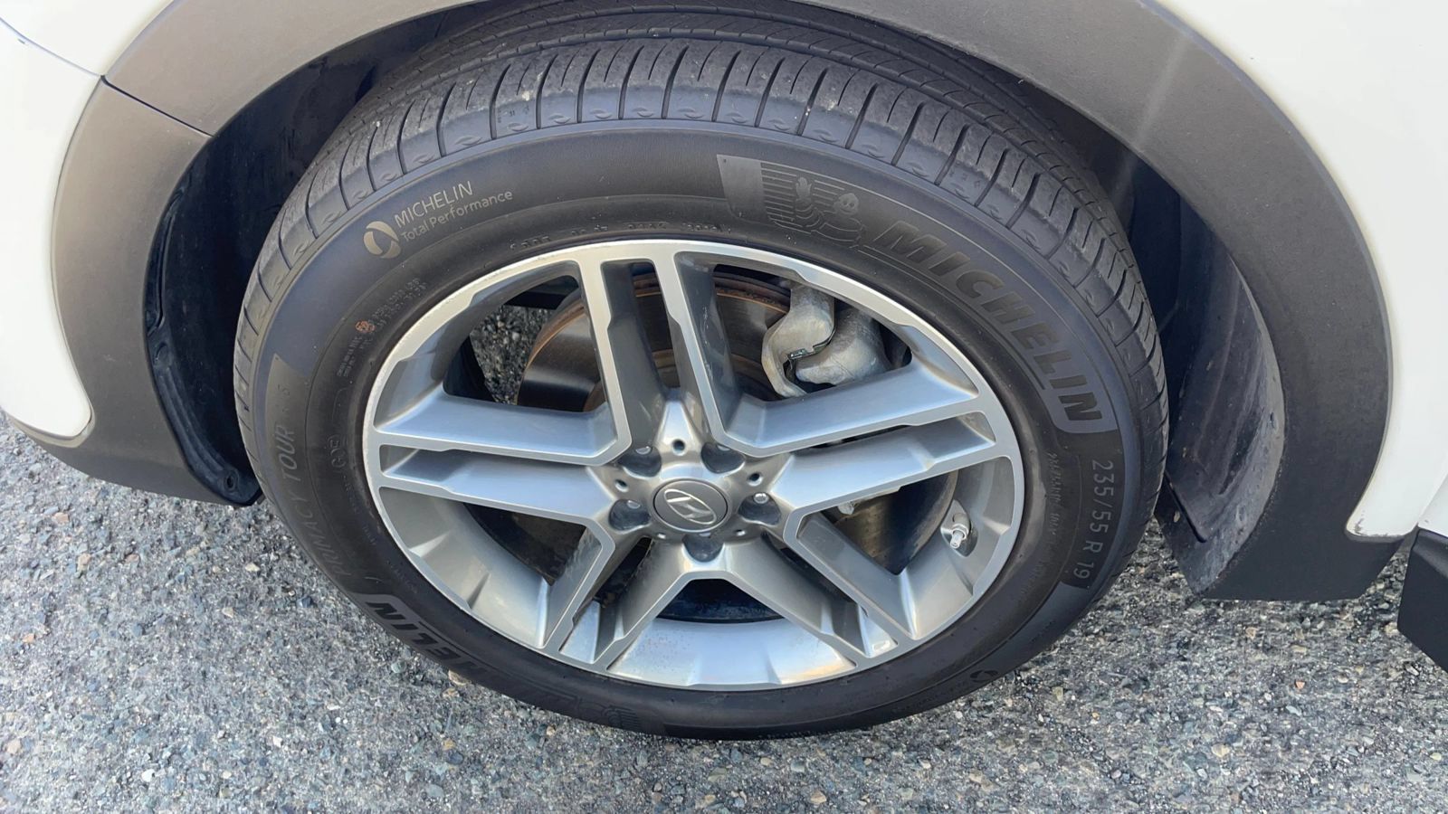 Used 2018 Hyundai Santa Fe FWD image 53