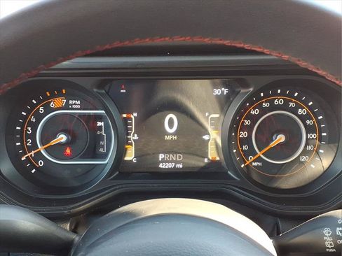 Used 2024 Jeep Wrangler Unlimited Rubicon AWD/4WD image 31