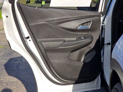 New 2026 Buick Envista Preferred FWD image 22