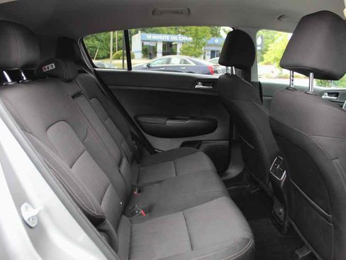 Used 2019 Kia Sportage LX AWD/4WD image 25