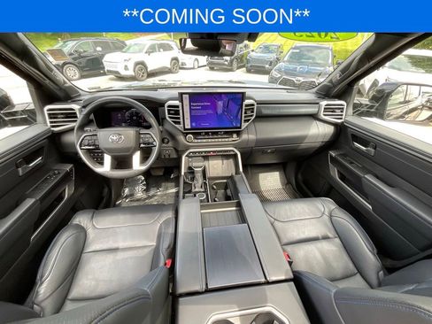 Used 2025 Toyota Tundra Platinum AWD/4WD image 8