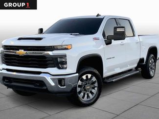 Used 2024 Chevrolet Silverado 2500 LT video 1