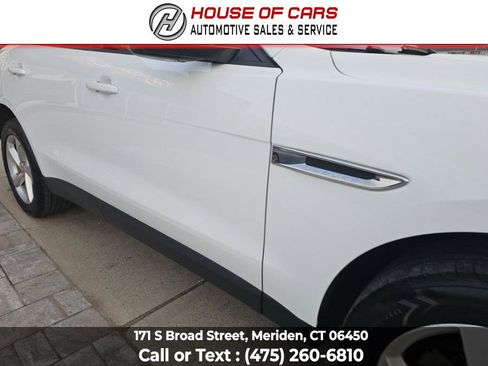 Used 2018 Jaguar F-PACE Premium AWD/4WD image 11