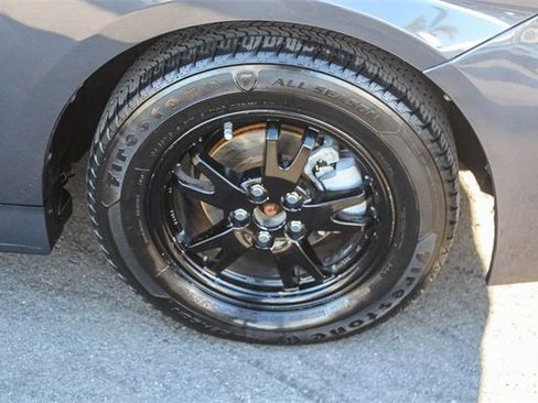 Used 2015 Toyota Prius Two image 14